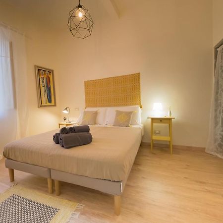 B&B In Acquaviva Livorno Exteriör bild