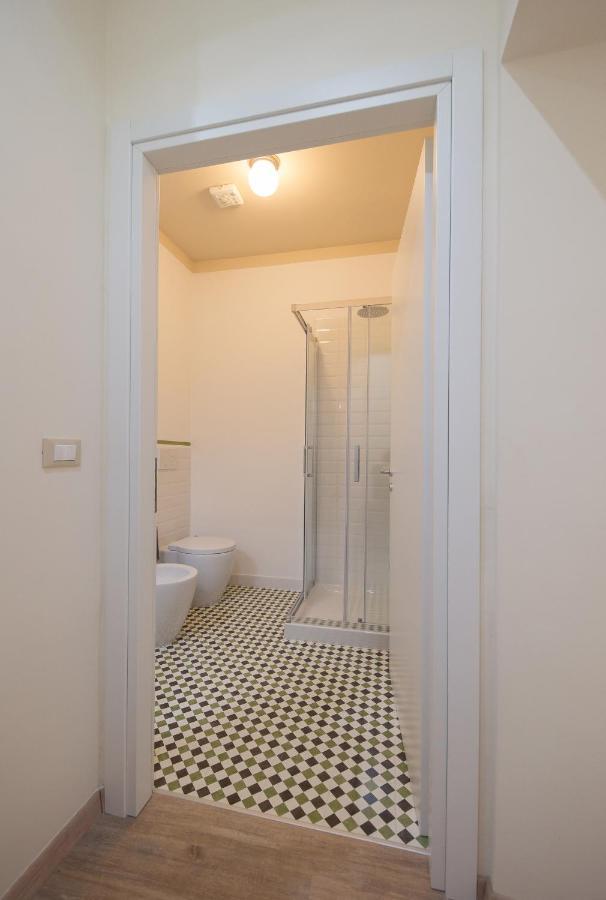 B&B In Acquaviva Livorno Exteriör bild