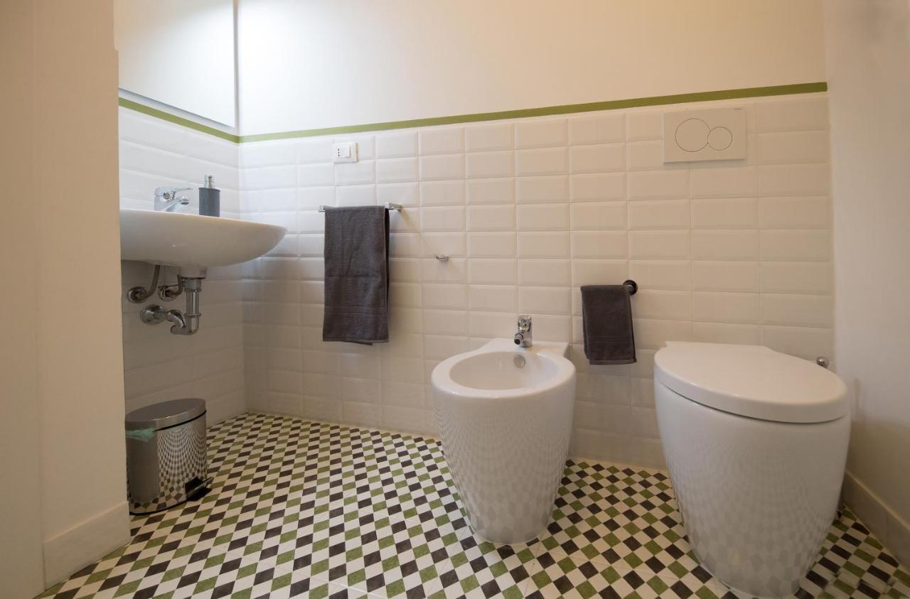 B&B In Acquaviva Livorno Exteriör bild
