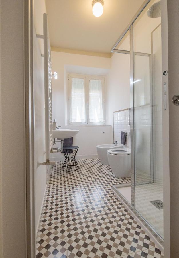 B&B In Acquaviva Livorno Exteriör bild