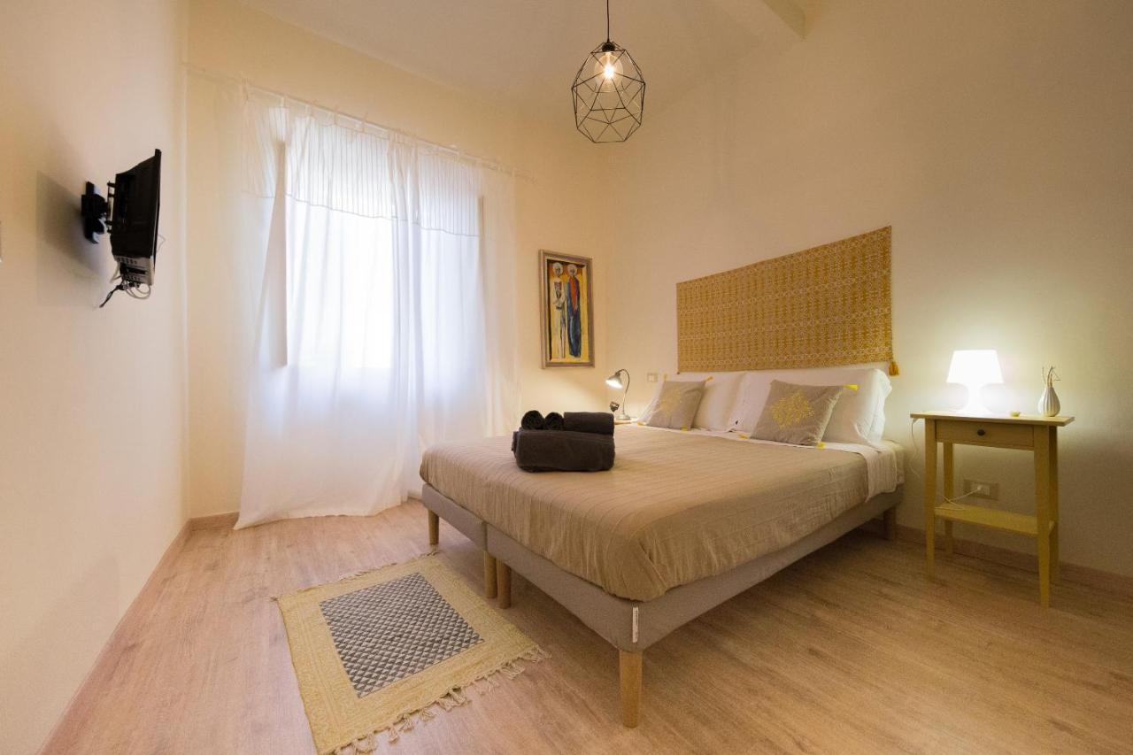 B&B In Acquaviva Livorno Exteriör bild